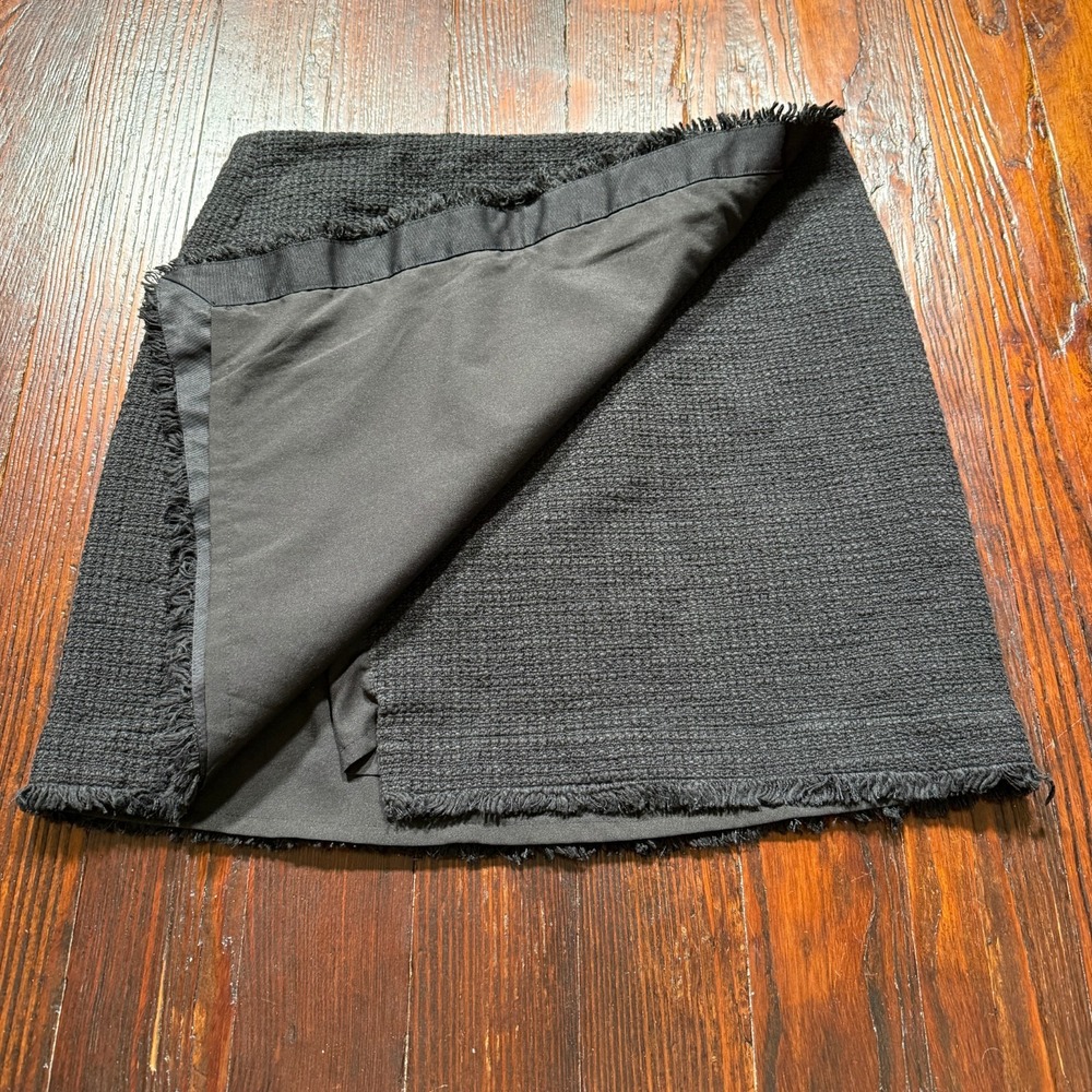 Ann Taylor Pencil Skirt Womens 12P Black Raw Hem Textured